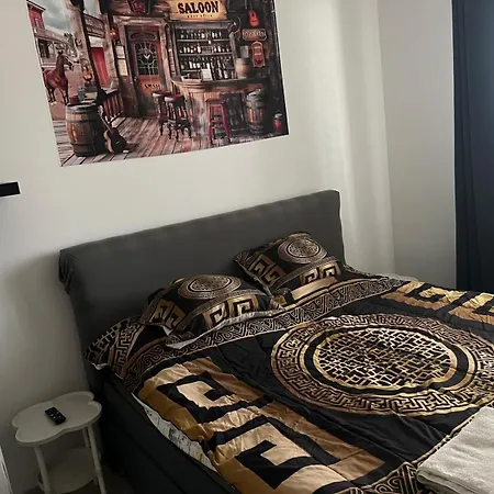 5 Izbovy Samostatny Stojaci Rodinny Dom S Podkrovim A Velkou Zahradou So Sezonnym Bazenom, Celorocnou Saunou A Virivkou, Privatny Wellness Prázdninový dům Topolniky