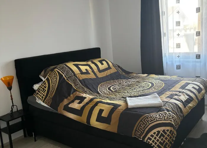 5 Izbovy Samostatny Stojaci Rodinny Dom S Podkrovim A Velkou Zahradou So Sezonnym Bazenom, Celorocnou Saunou A Virivkou, Privatny Wellness * Topolniky